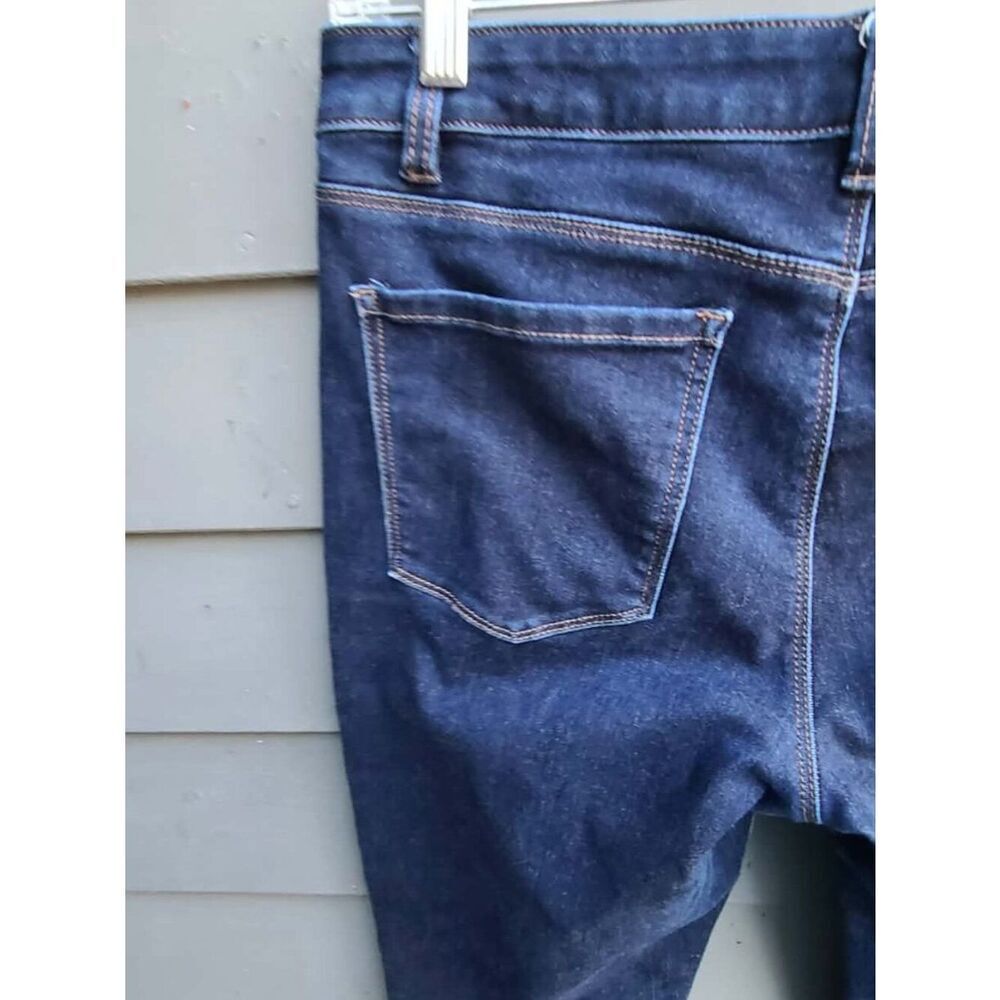 White House Black Market The Crop Jeans zippers on the bottom 8 - Picture 15 of 16